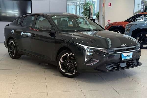 2025 Kia K4 Sport+ CL4m