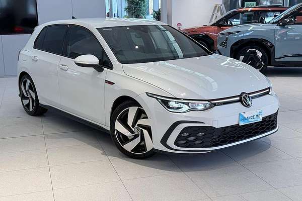 2022 Volkswagen Golf GTI 8