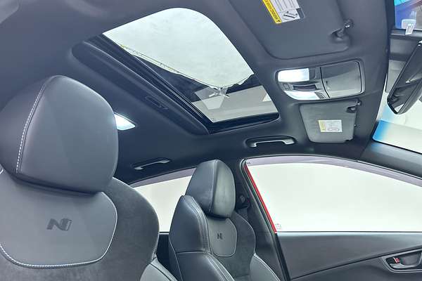 2022 Hyundai Kona N Premium OS.V4 thumb-14