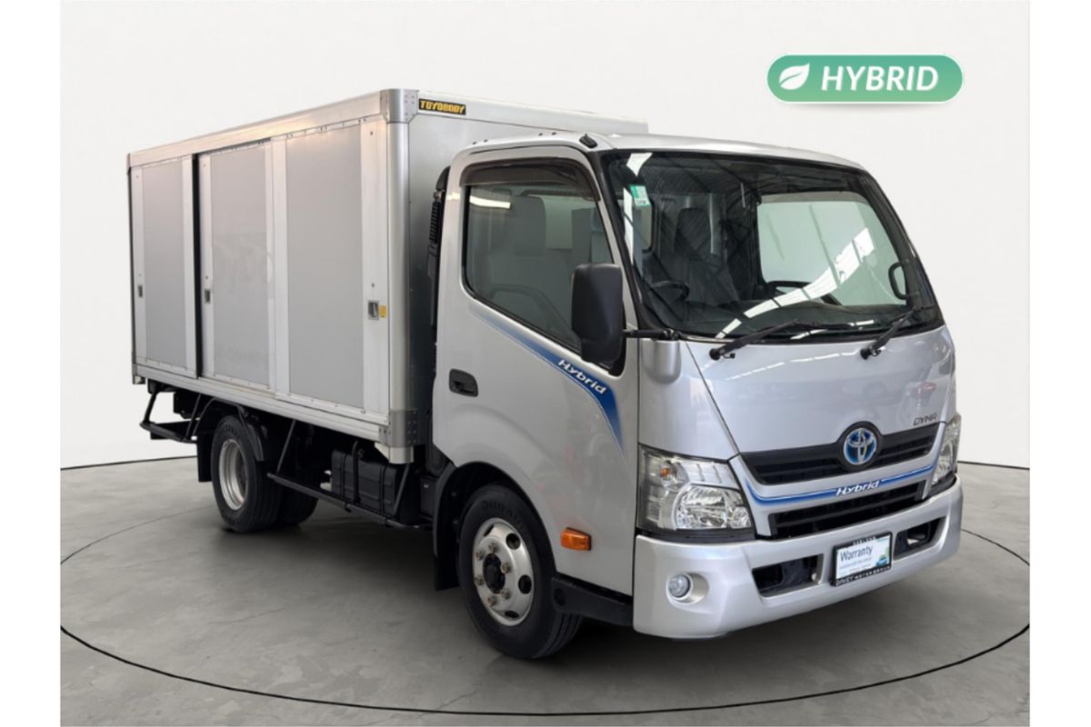 2016 Toyota Dyna Hybrid