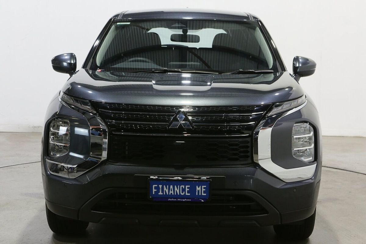 2024 Mitsubishi Outlander ES ZM