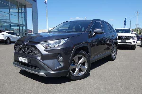 2020 Toyota RAV4 GXL MXAA52R