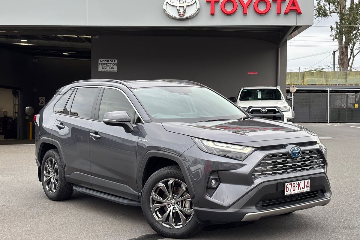 2024 Toyota RAV4 GXL AXAH52R