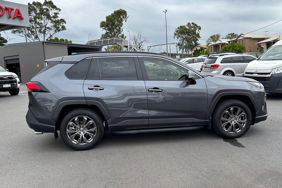 2024 Toyota RAV4 GXL AXAH52R