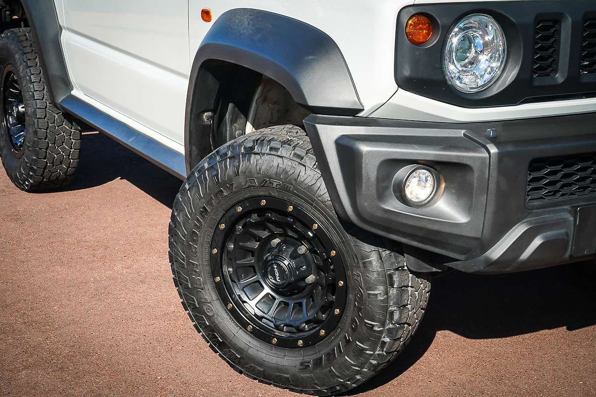 2023 Suzuki Jimny GLX GJ