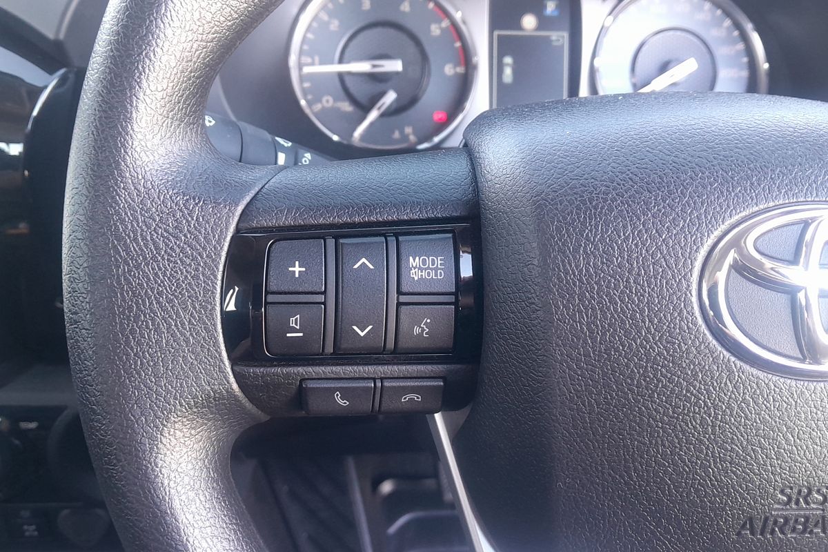 2024 Toyota Hilux SR GUN126R