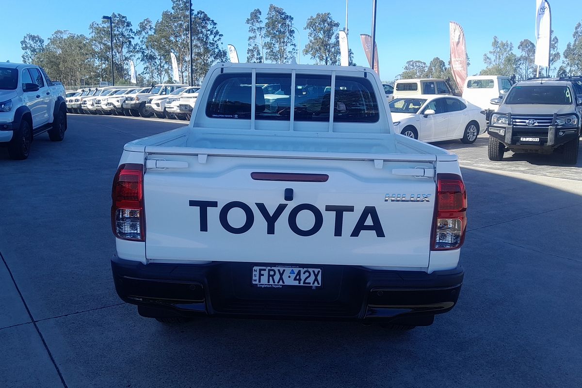 2024 Toyota Hilux SR GUN126R