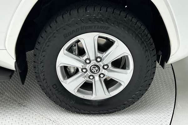 2023 Toyota Landcruiser GXL FJA300R thumb-9