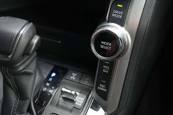 2023 Toyota Landcruiser GXL FJA300R thumb-17