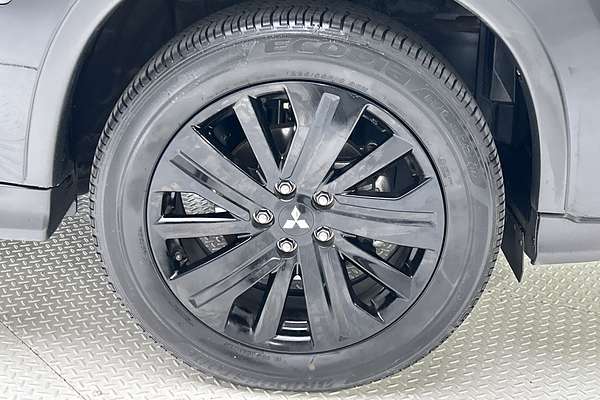 2023 Mitsubishi ASX MR XD thumb-9