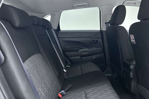 2023 Mitsubishi ASX MR XD thumb-11