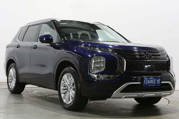 2025 Mitsubishi Outlander LS ZM