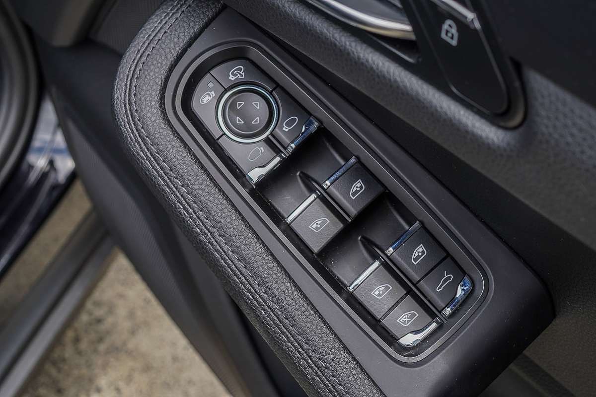 2021 Porsche Macan 95B