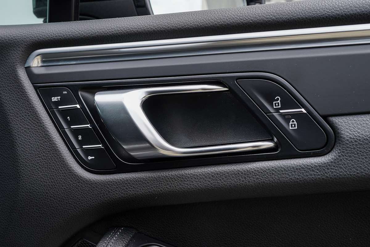 2021 Porsche Macan 95B