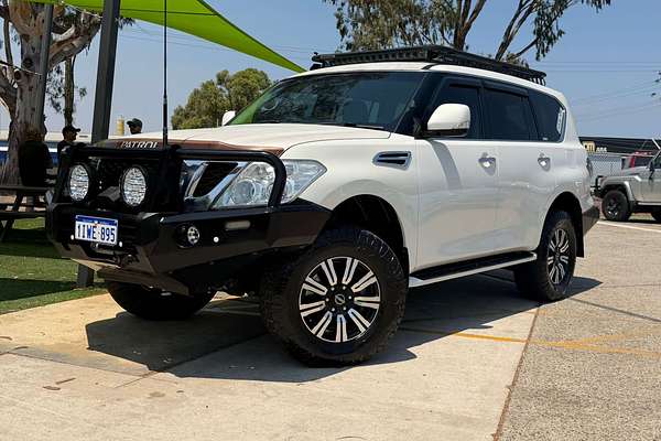 2013 Nissan Patrol ST-L Y62