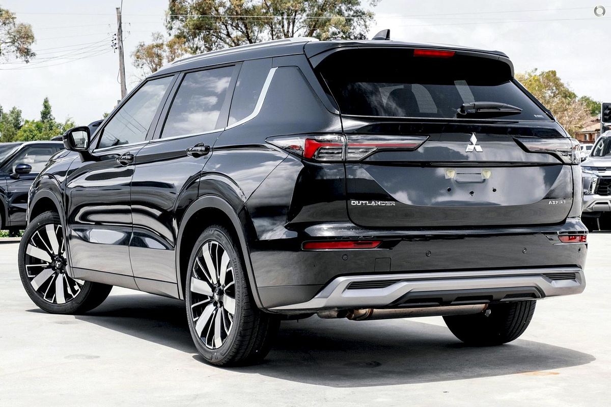 2025 Mitsubishi Outlander Aspire ZM