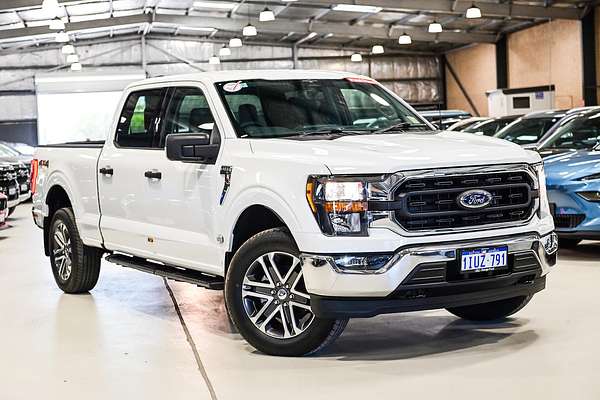 2024 Ford F-150 XLT  4X4 LWB