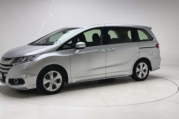 2020 Honda Odyssey VTi 5th Gen thumb-3