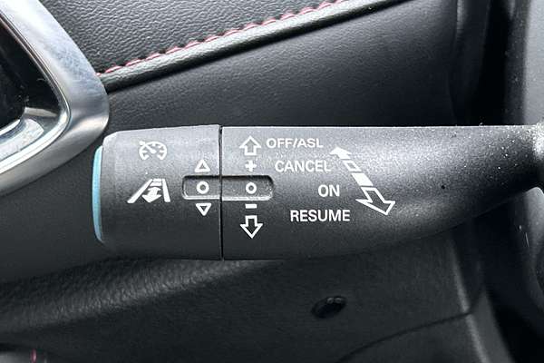 2022 MG HS Vibe SAS23 thumb-17