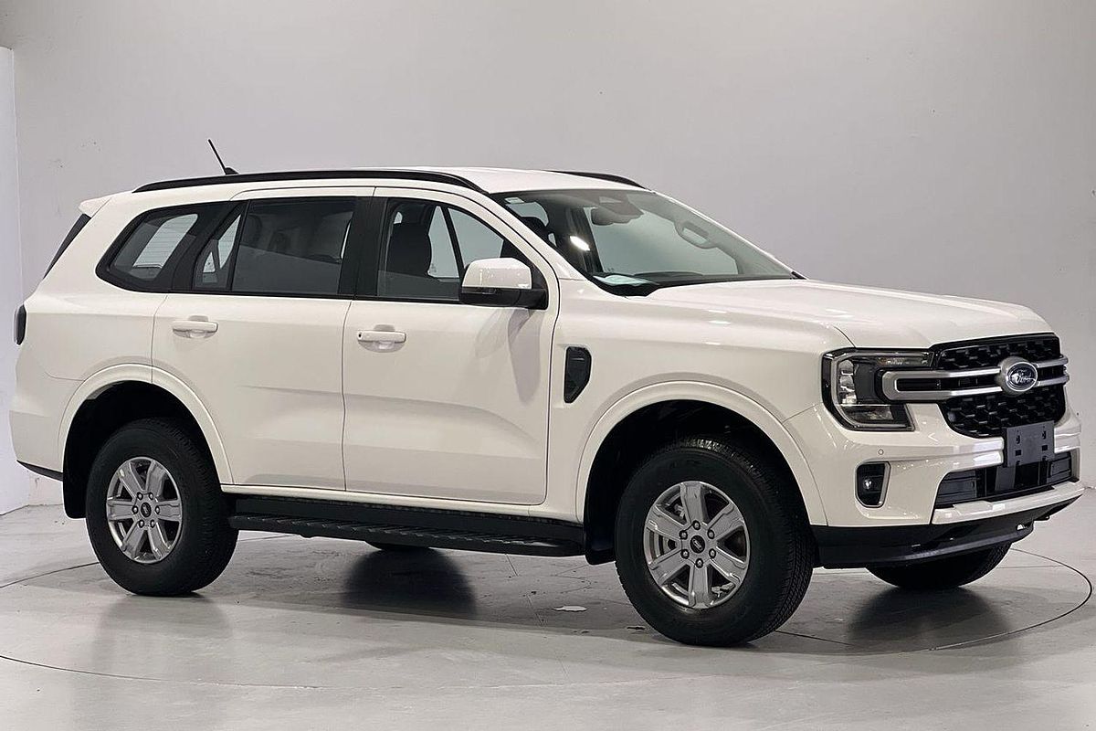 2025 Ford Everest Ambiente 2.0L