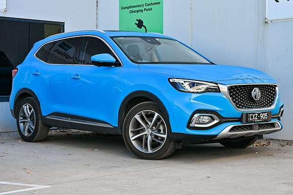 2023 MG HS Essence X SAS23