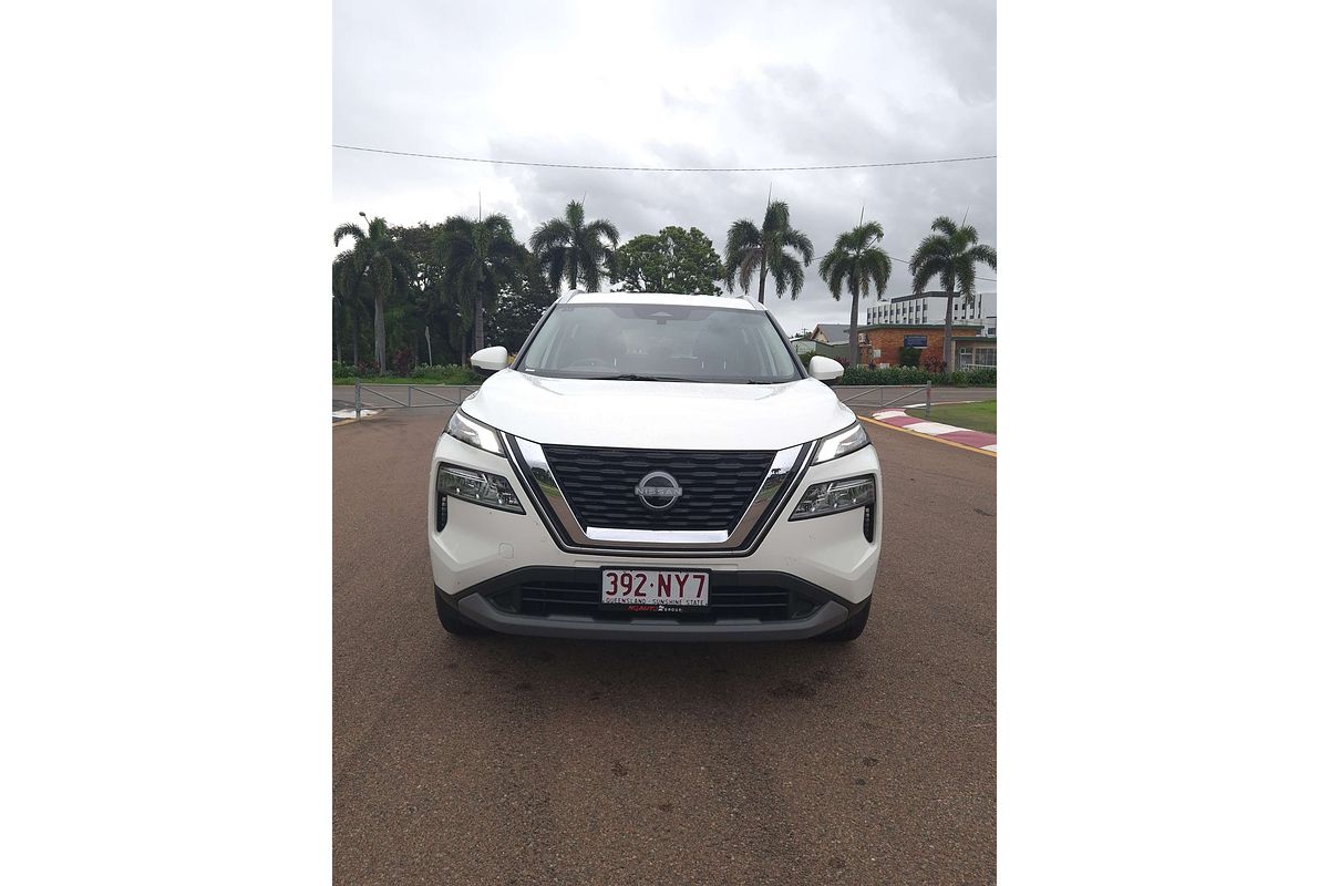 2025 Nissan X-TRAIL ST T33