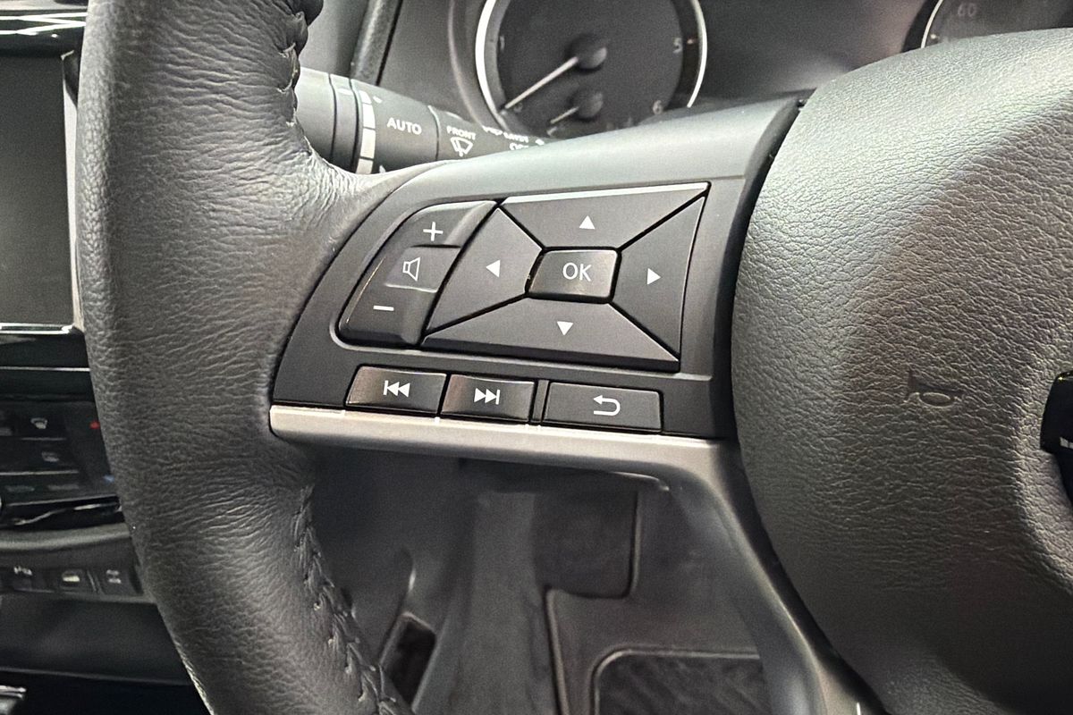 2021 Nissan Navara PRO-4X D23 4X4