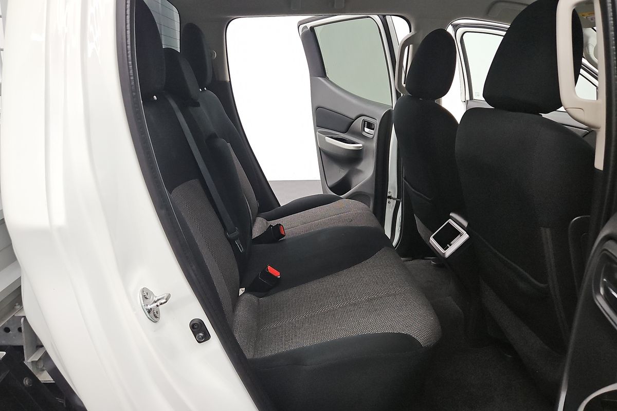 2019 Mitsubishi Triton GLS MR 4X4