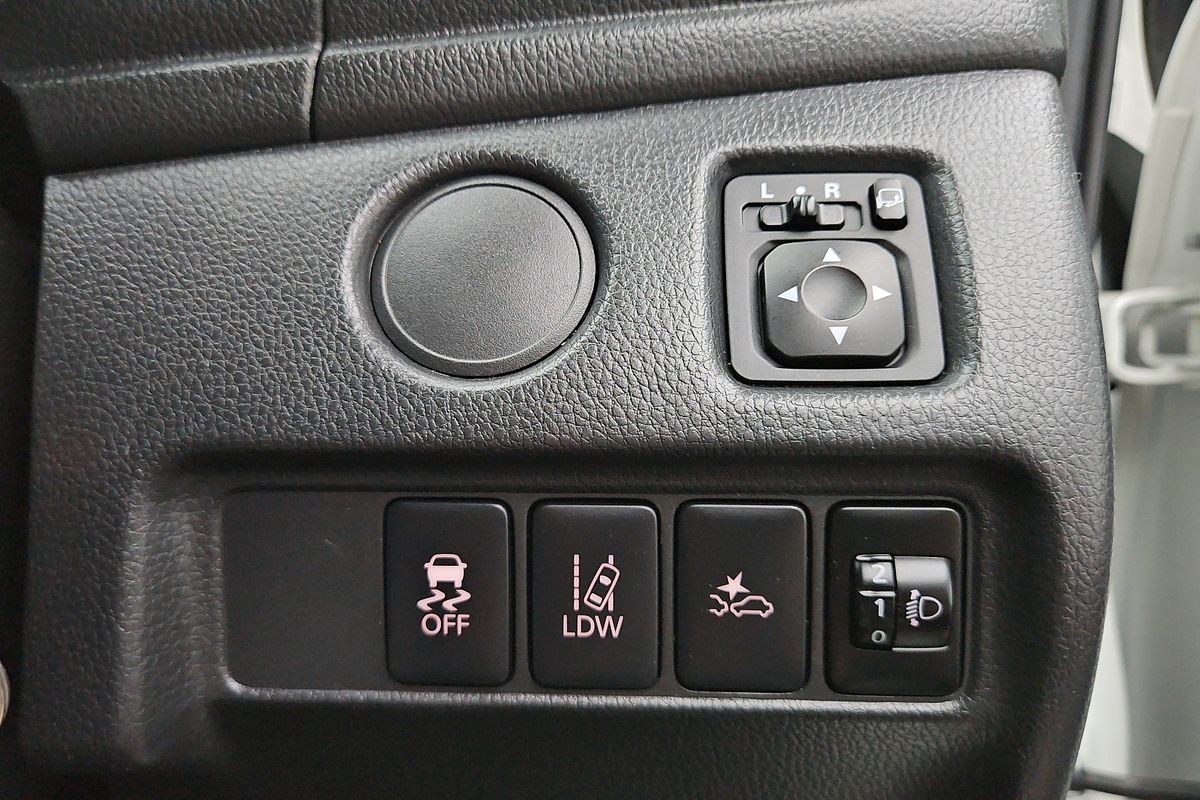 2019 Mitsubishi Triton GLS MR 4X4