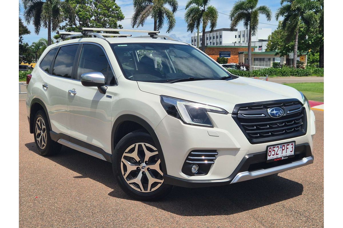 2023 Subaru Forester Hybrid L S5