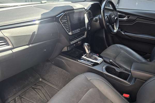 2020 Isuzu D-MAX X-TERRAIN 4X4 thumb-8