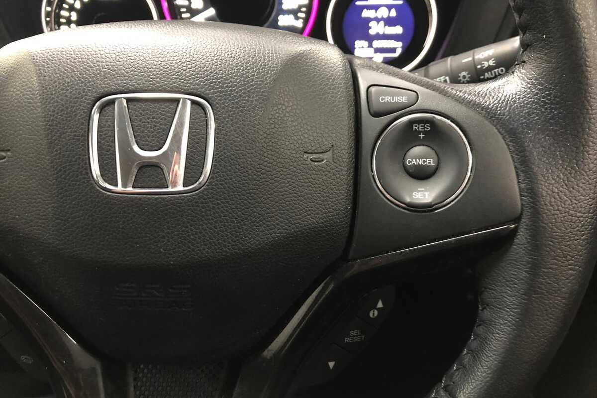 2017 Honda HR-V VTi-S