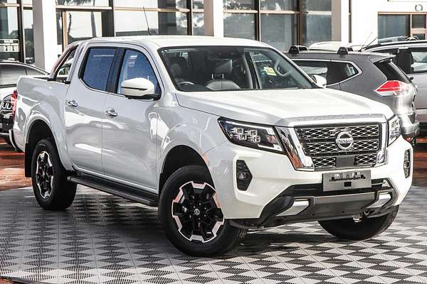2025 Nissan Navara ST-X D23 4X4