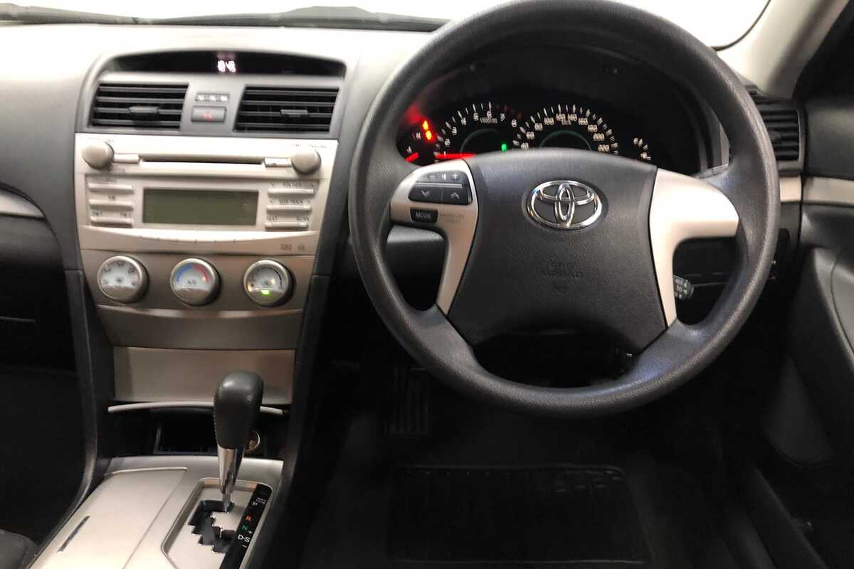 Toyota Aurion 2012 Car Review  AA New Zealand
