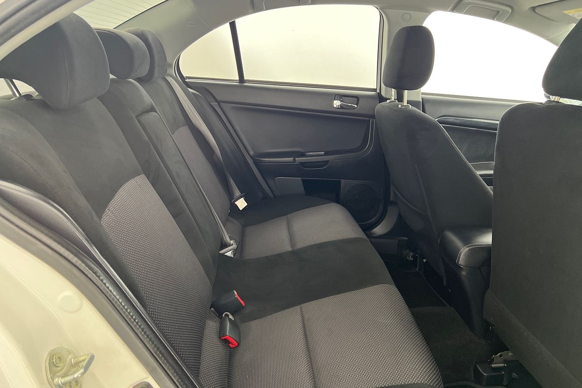 2016 Mitsubishi Lancer GSR CF