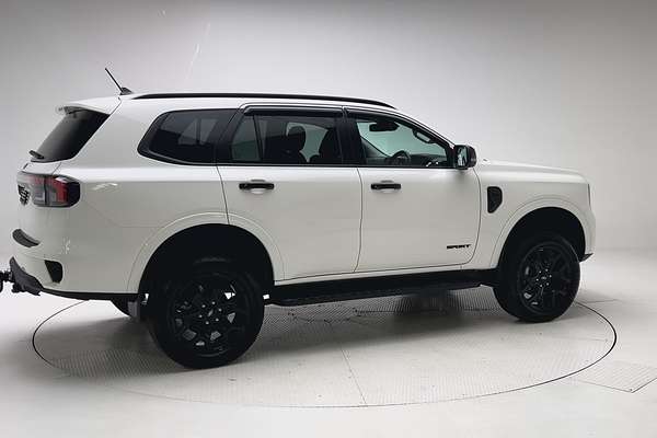 2023 Ford Everest Sport 2.0L thumb-2