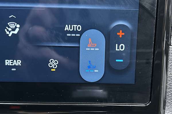 2023 Ford Everest Sport 2.0L thumb-16