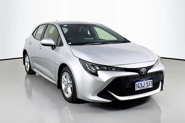 2018 Toyota Corolla Ascent Sport MZEA12R