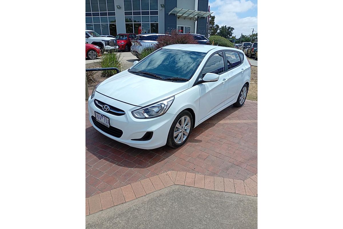 2017 Hyundai Accent Sport RB6