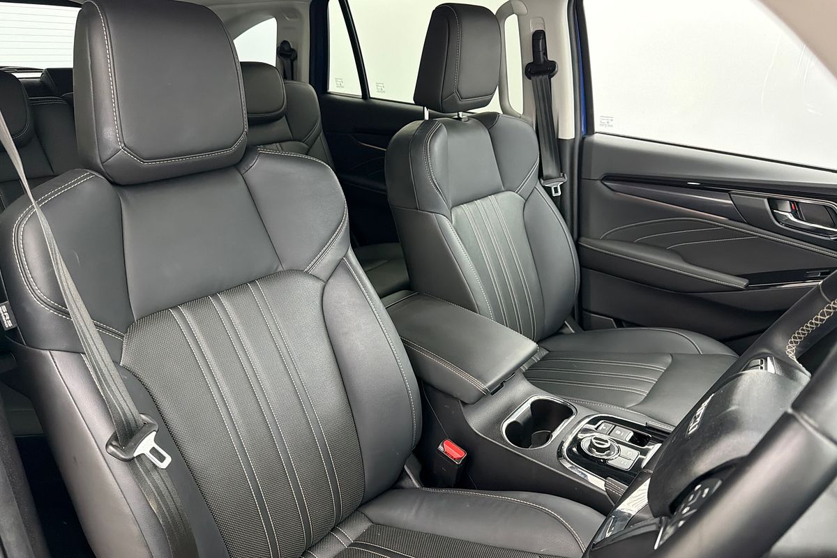 2023 Isuzu MU-X LS-T