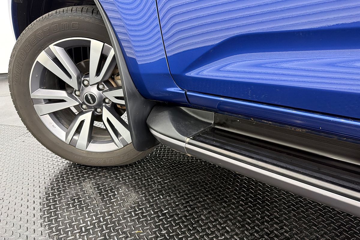 2023 Isuzu MU-X LS-T