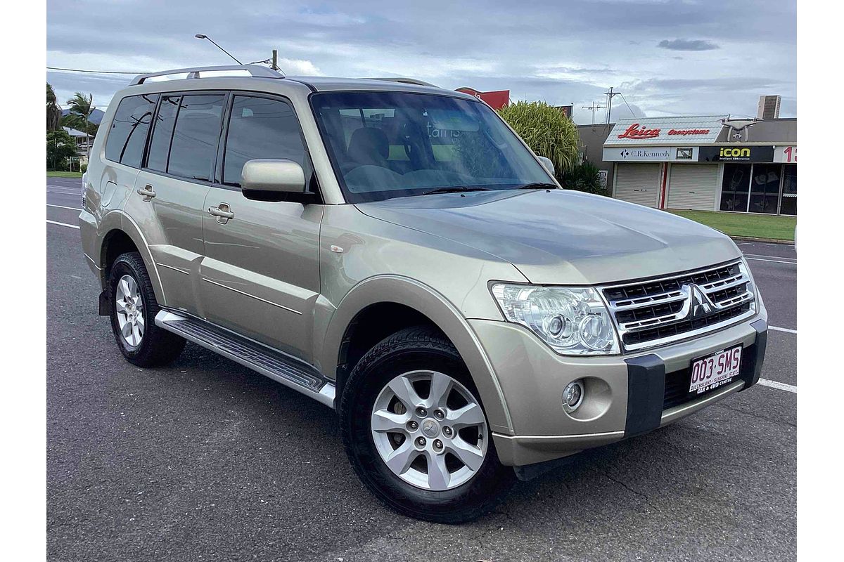 2011 Mitsubishi Pajero GLS NT