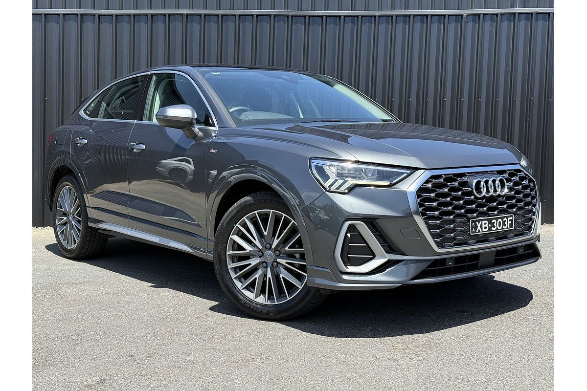 2020 Audi Q3 35 TFSI S line F3