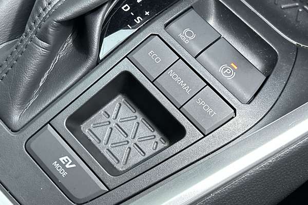 2024 Toyota RAV4 GX AXAH52R thumb-14