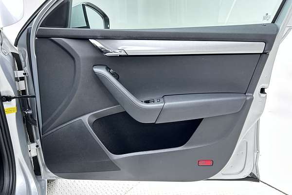 2015 SKODA Octavia Ambition Plus 110TSI NE thumb-18