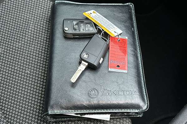 2015 SKODA Octavia Ambition Plus 110TSI NE thumb-22