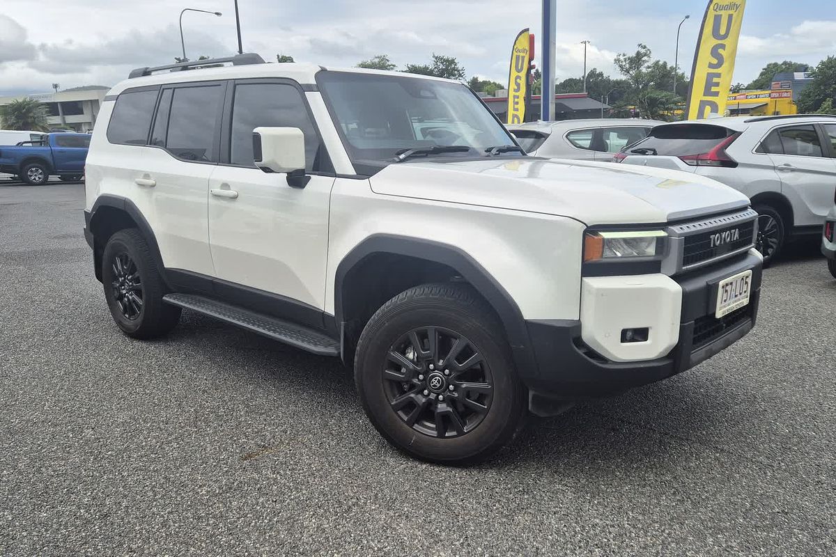 2024 Toyota Landcruiser GXL FJA300R