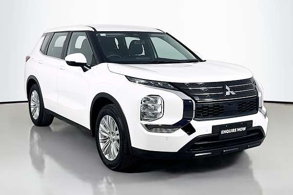 2024 Mitsubishi Outlander ES ZM