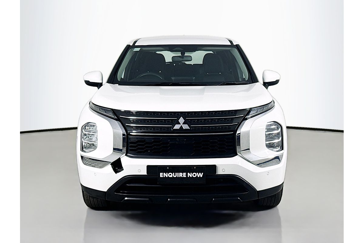 2024 Mitsubishi Outlander ES ZM