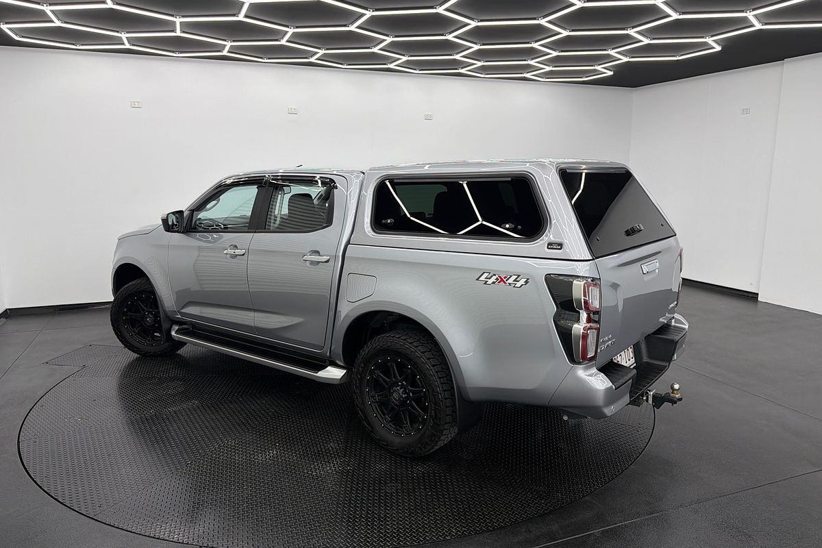 2022 Isuzu D-MAX LS-U  4X4